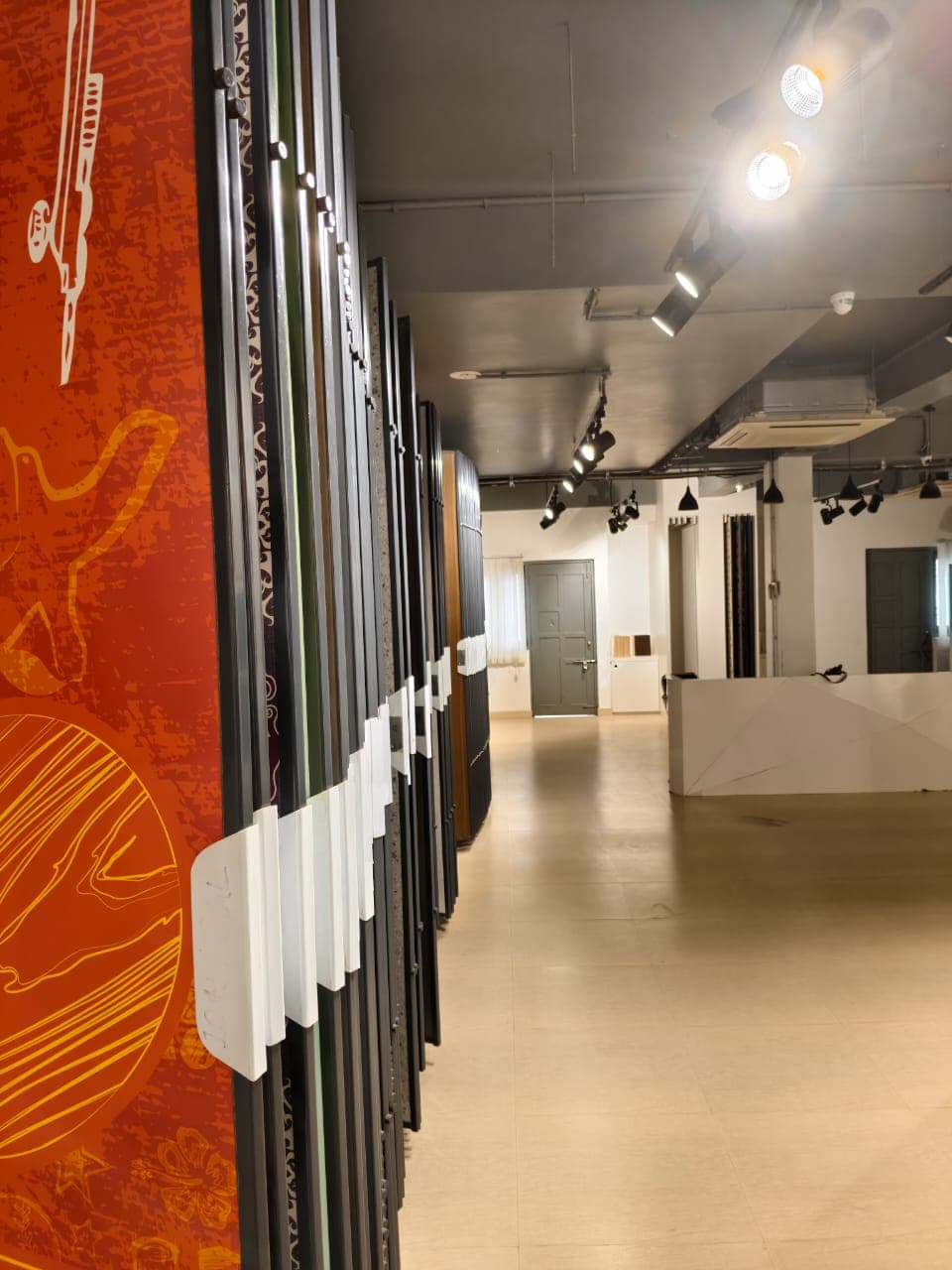 Laminate Sample Corridor